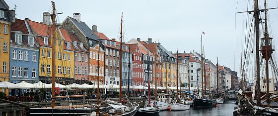 Copenaghen resta la città più vivibile, ma guerre e tensioni frenano i progressi