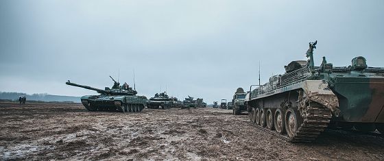 Più armi, meno sviluppo sostenibile: i governi portano il mondo verso guerra e catastrofi