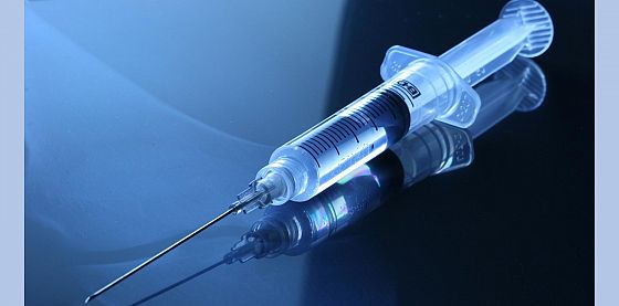 Rapporto Aifa sui vaccini in Italia