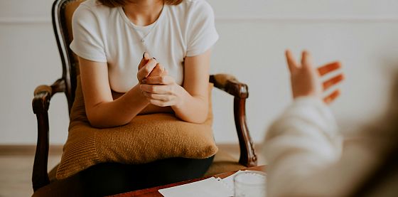 Giovani e benessere mentale: il 40% si è rivolto a un professionista 