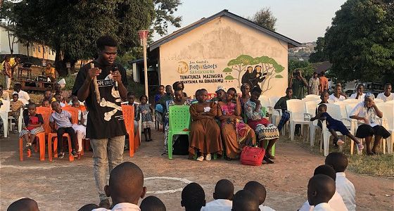 Il Festival Roots e shoots in Tanzania