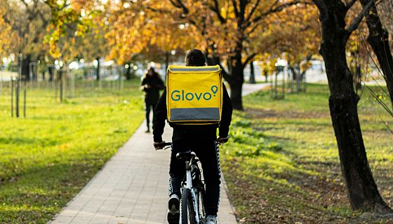 Lavorare e restare poveri: un paradosso che l’Italia non può più ignorare