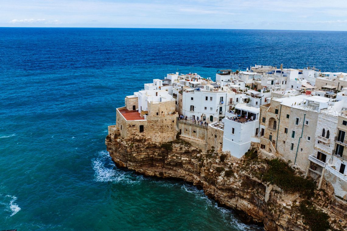Approvata in Puglia la Valutazione di impatto generazionale e di genere