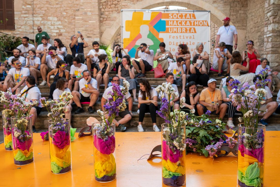 Da spettatori a protagonisti del cambiamento: il metodo Social Hackademy