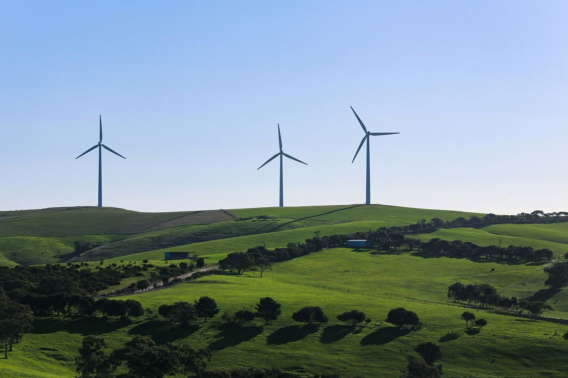 “AccelerateEu”: rispondere alla crisi energetica spingendo la decarbonizzazione
