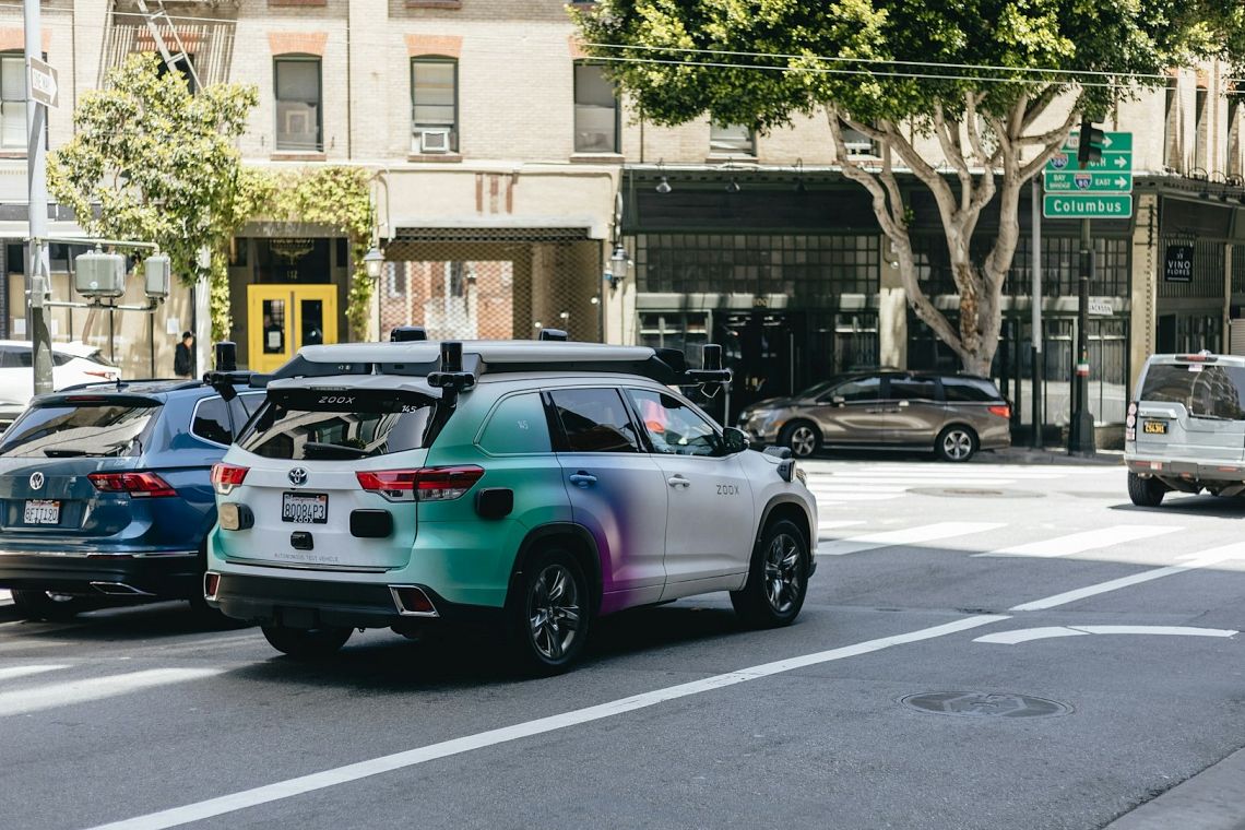 FOCUS. Nonostante le paure, le auto a guida autonoma la stanno spuntando