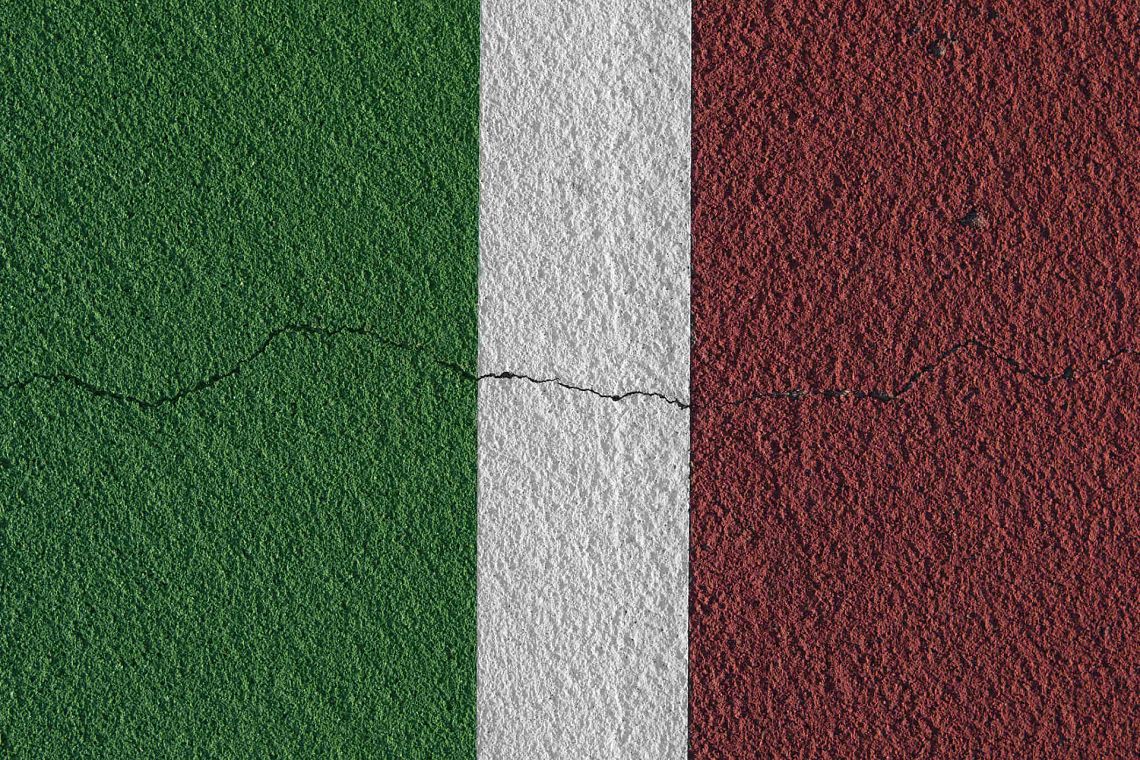 Disuguaglianze record e democrazia sotto pressione: l’Italia sempre più divisa