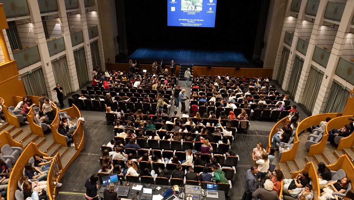 La salute si impara da piccoli: a Bologna 18 anni tra scuola, scienza e benessere