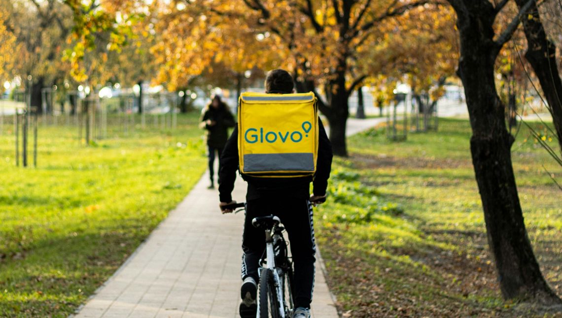 Lavorare e restare poveri: un paradosso che l’Italia non può più ignorare