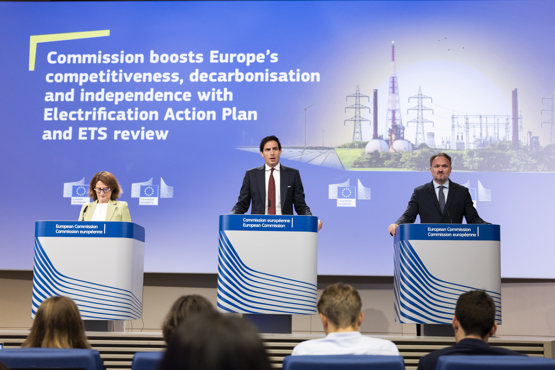 L'EDITORIALE. Il paradosso europeo sul clima: accelerare l’elettrificazione svuotando l’Ets