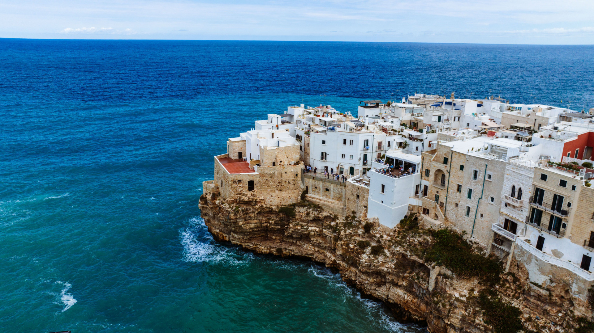 Approvata in Puglia la Valutazione di impatto generazionale e di genere