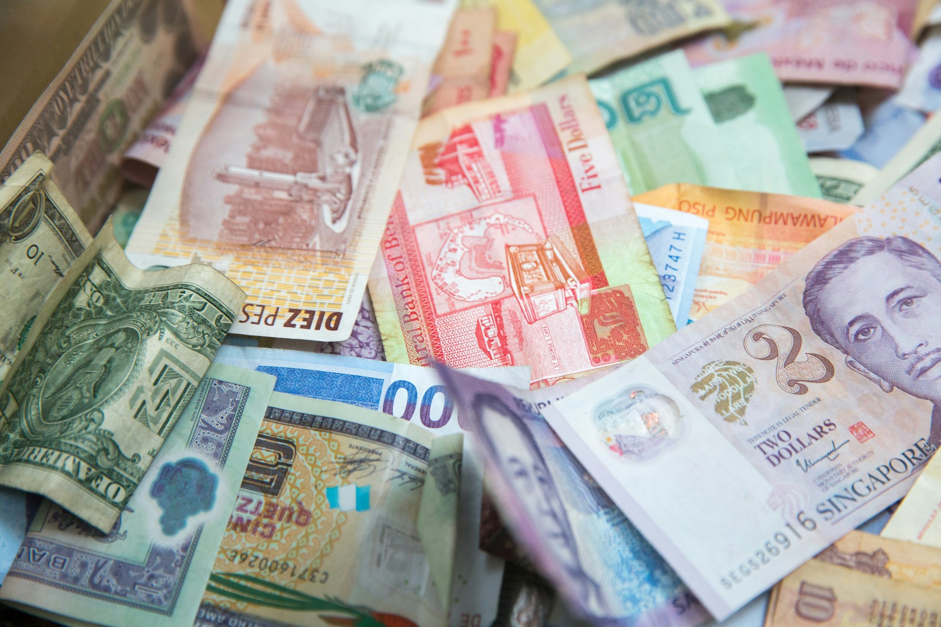 Il debito dei Paesi poveri sottrae risorse a salute, istruzione e parità di genere
