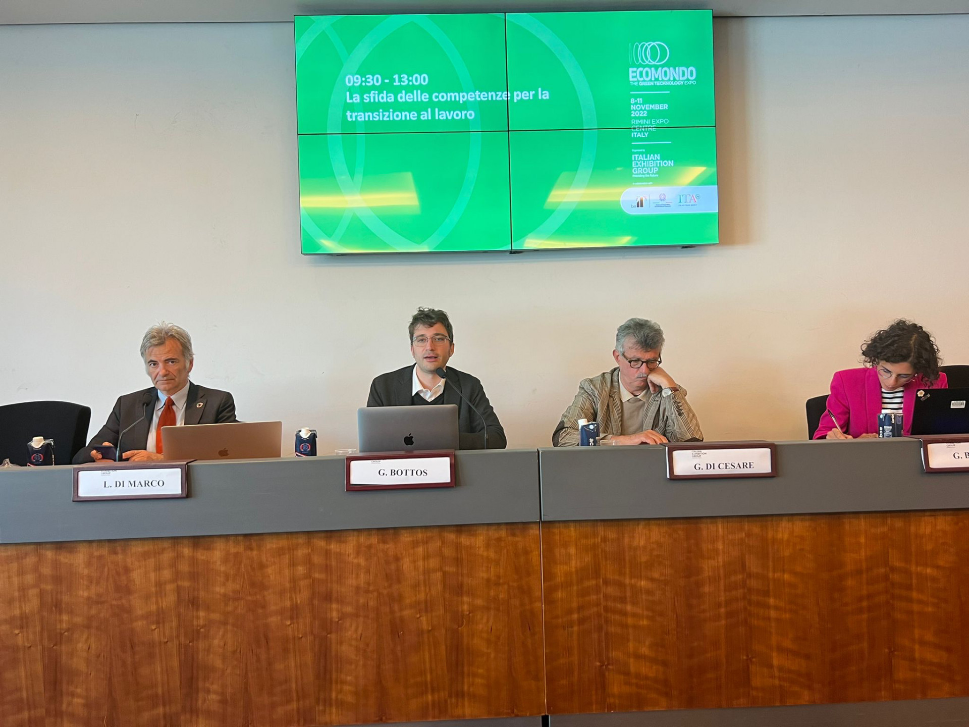 Competenze di sostenibilità e diritti delle persone al centro delle transizioni