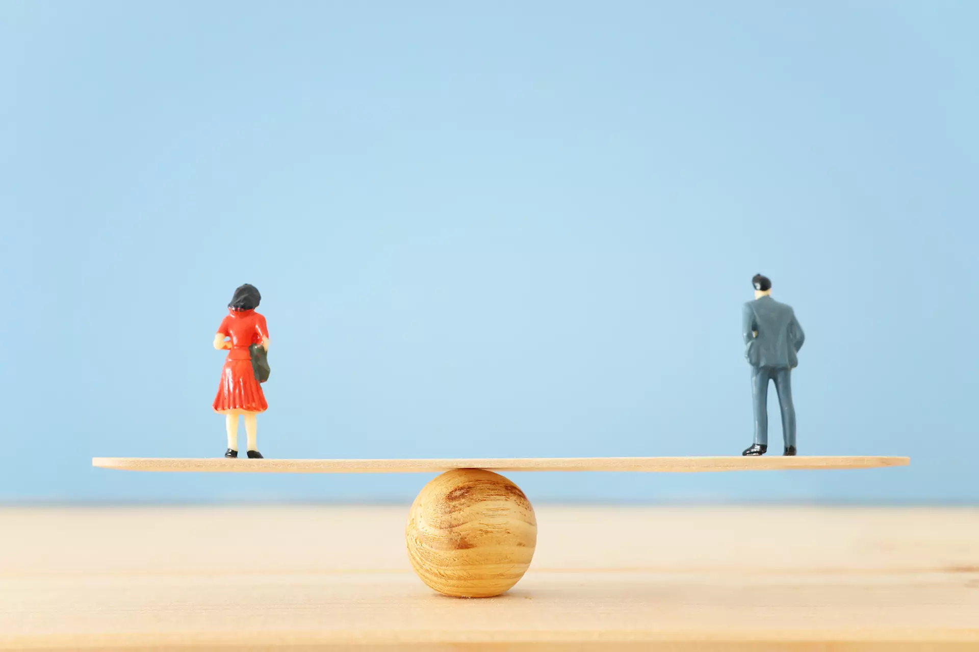 Donne e lavoro: sappiamo tutto sui divari in Italia, ma tardiamo ad affrontarli Donne e lavoro: sappiamo tutto sui divari in Italia