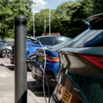 Caro petrolio: con le auto elettriche risparmiati 20 miliardi di dollari in sei mesi auto elettriche